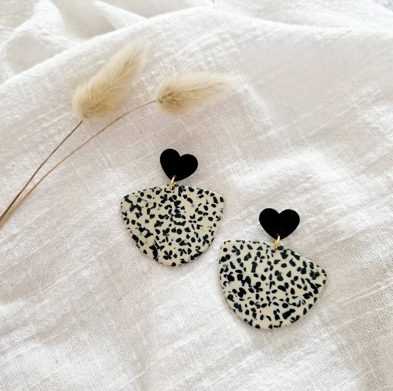 Boucles d'oreilles Tigré noir