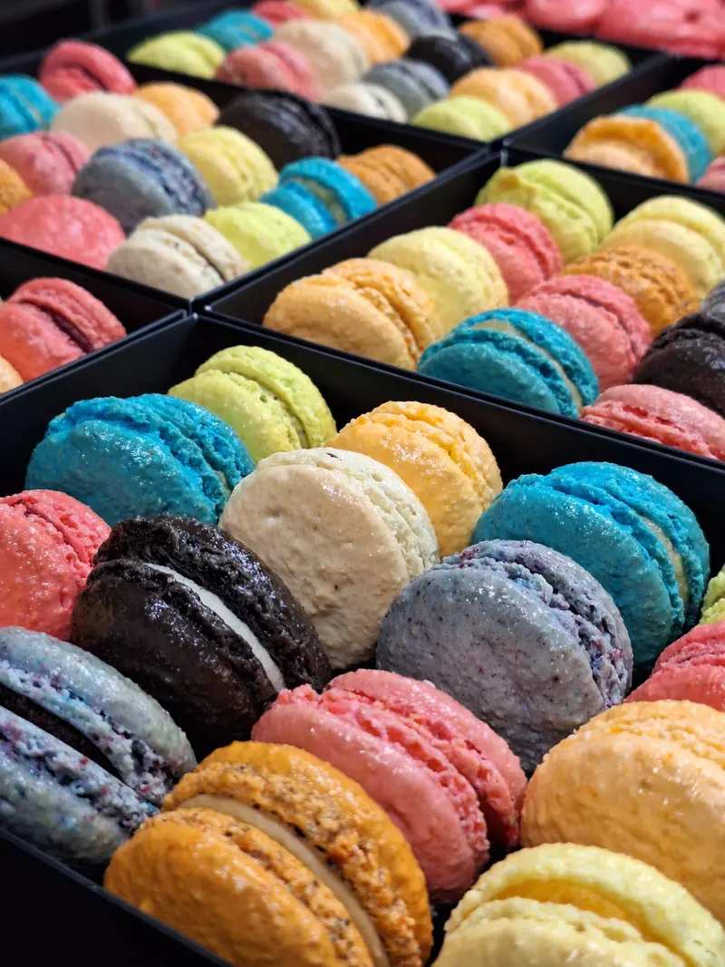 MACARONS